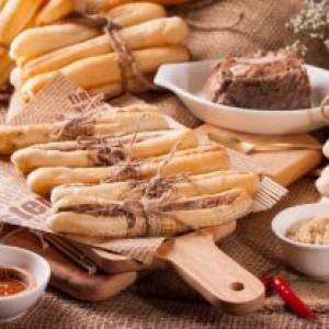 Bánh mì que Hải Phòng: Đặc sản gây nghiện của đất Cảng