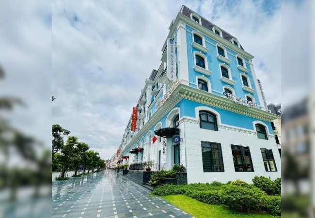 The Muse Hotel 1 - Khách sạn mộng mơ tại khu du lịch Đồi Rồng