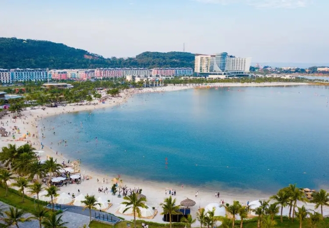 Tour 2N1Đ Hà Nội - Đồ Sơn: Hành trình biển xanh khó quên